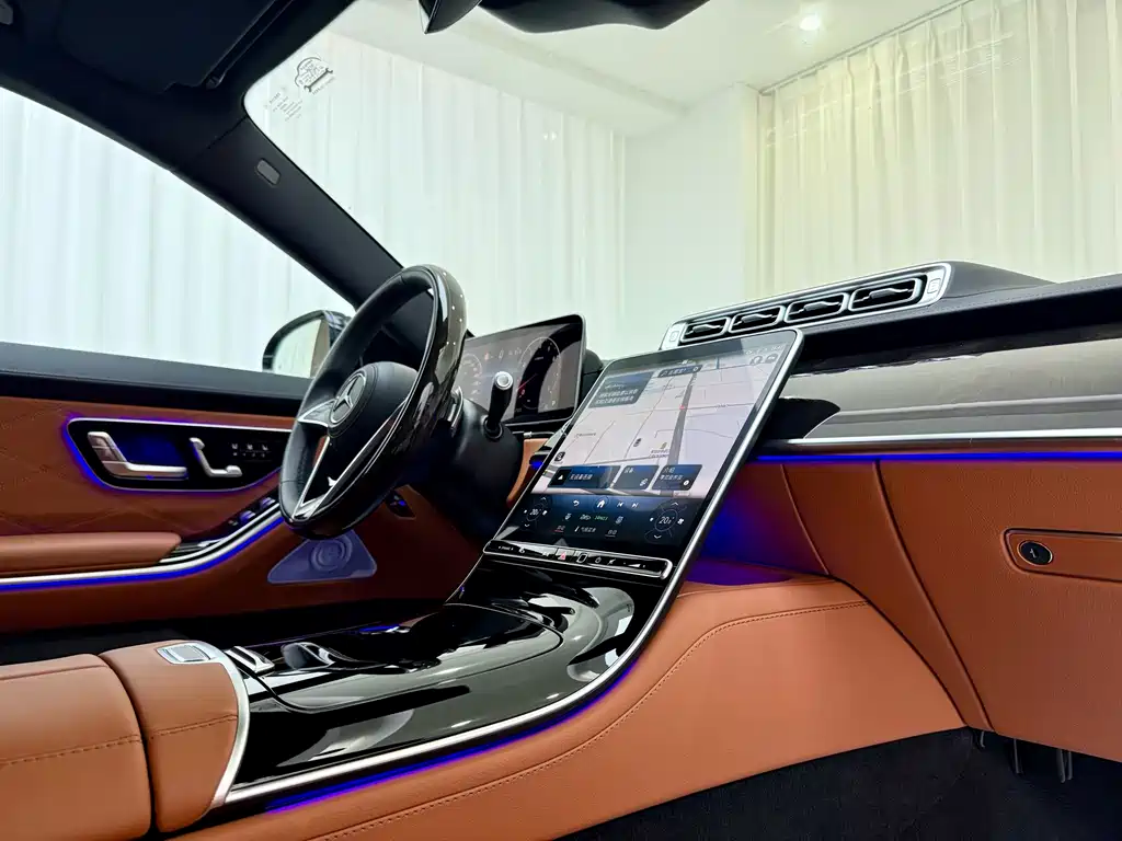 Mercedes-Benz S-Class — миниатюра 9