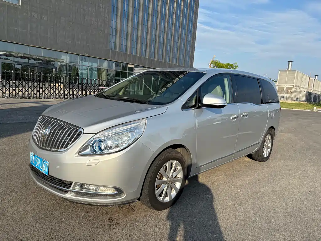 Buick GL8 2012