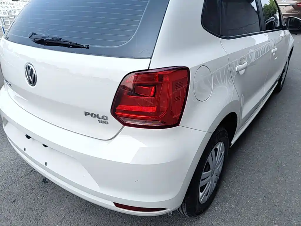 Volkswagen Polo — миниатюра 8