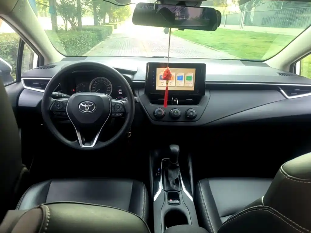 Toyota Corolla — миниатюра 10