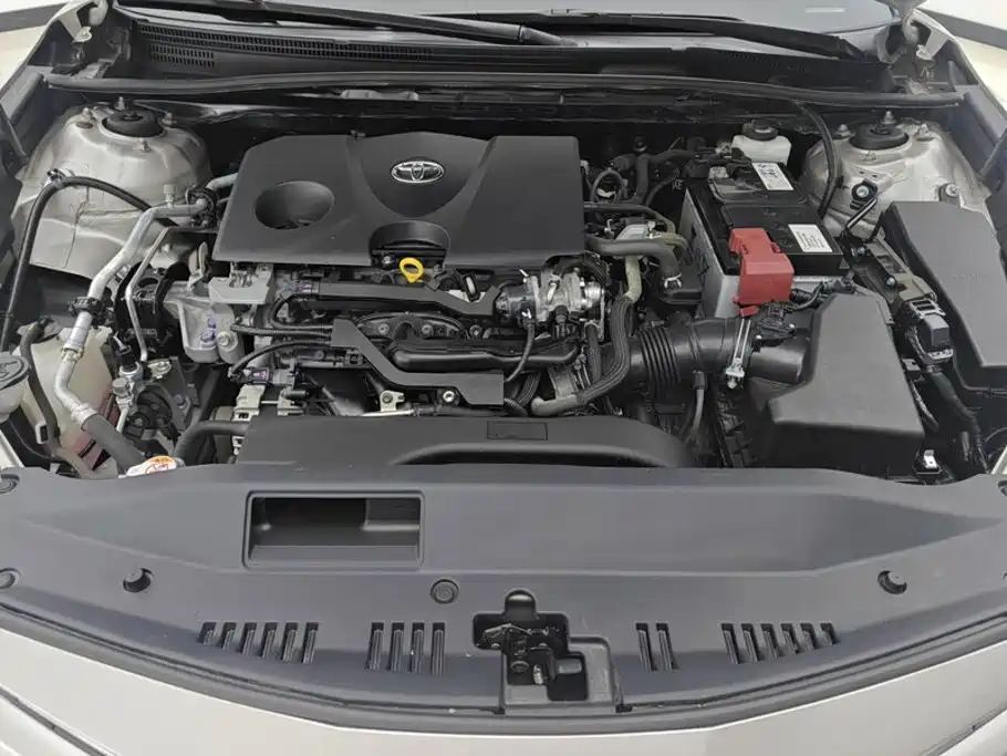 Toyota Camry — миниатюра 10