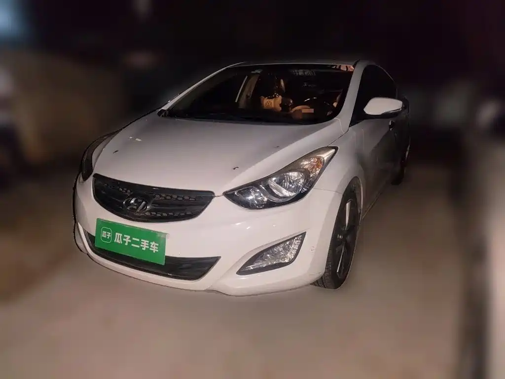 Hyundai Elantra Langdong 2015