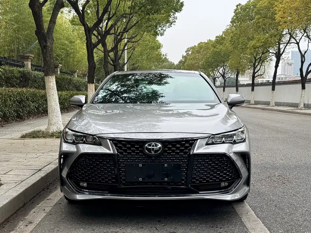TOYOTA ASIAN DRAGON