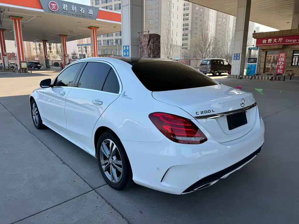 MERCEDES-BENZ C CLASS