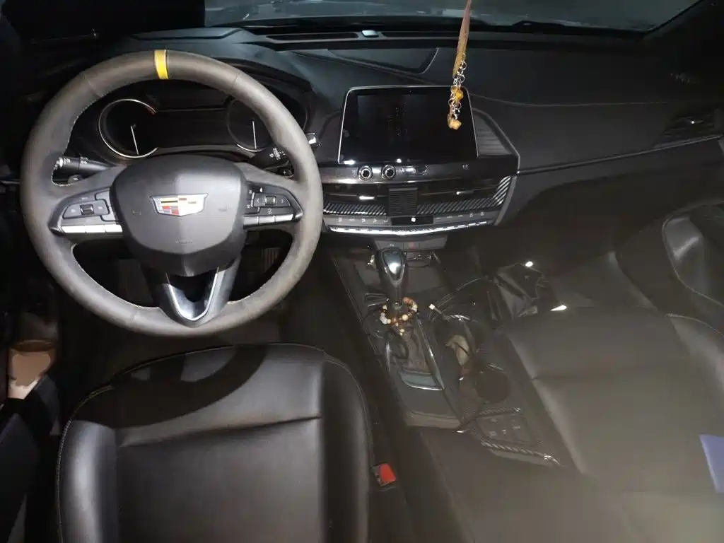 Cadillac CT4 — миниатюра 13