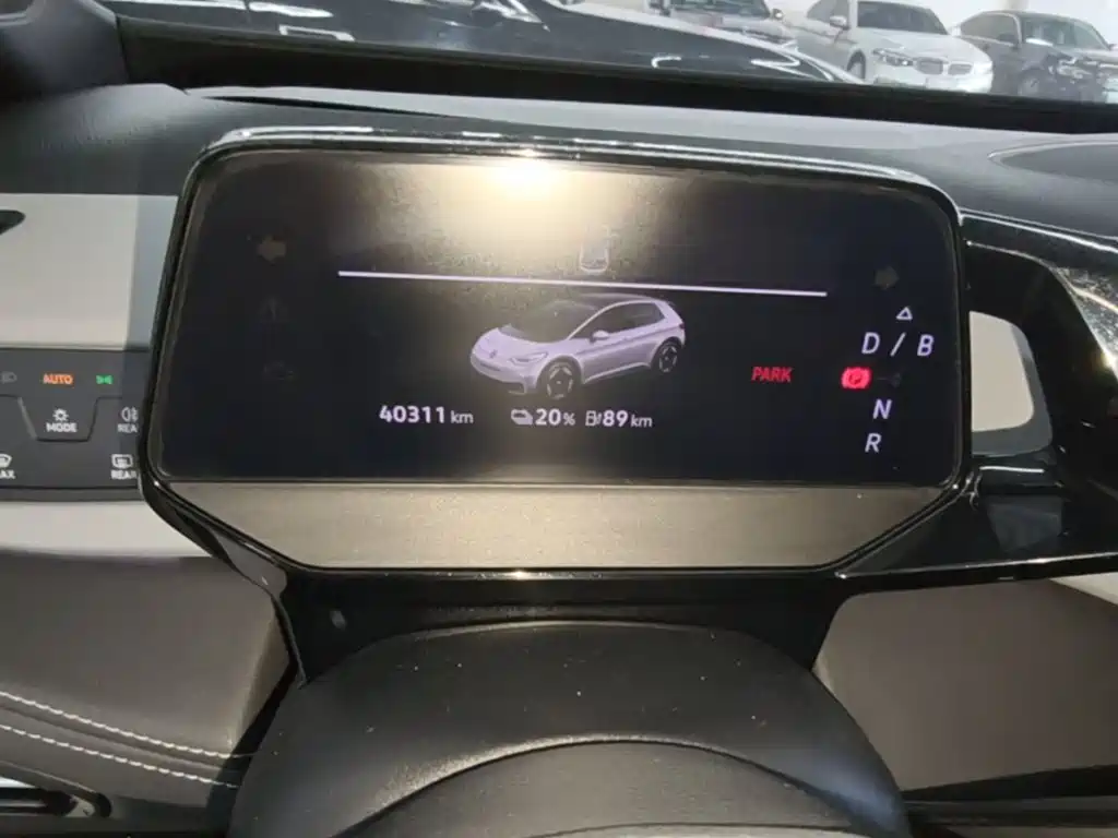 Volkswagen ID.3 — миниатюра 12