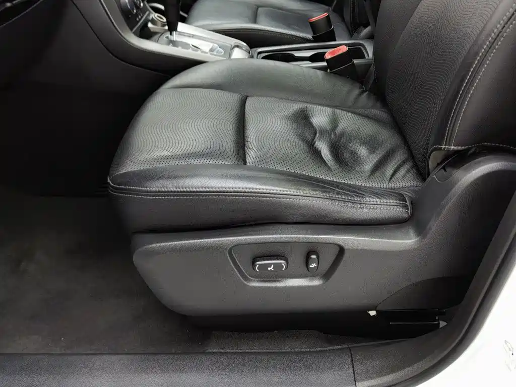 Chevrolet Captiva — миниатюра 20