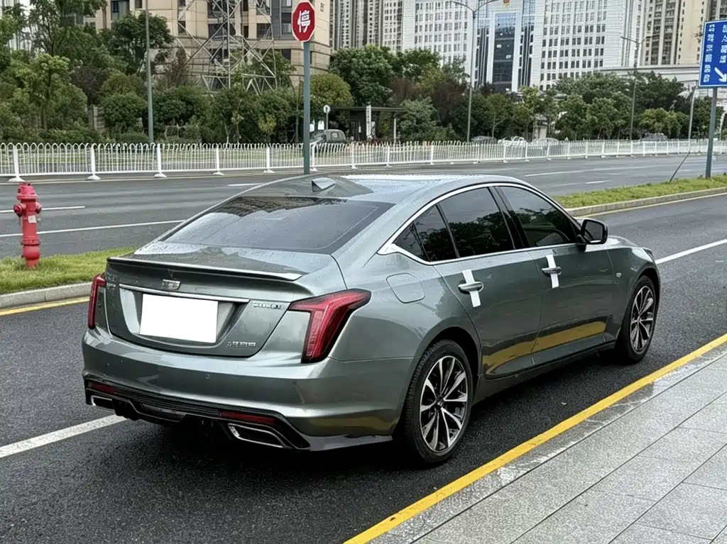 Cadillac CT5 — миниатюра 7