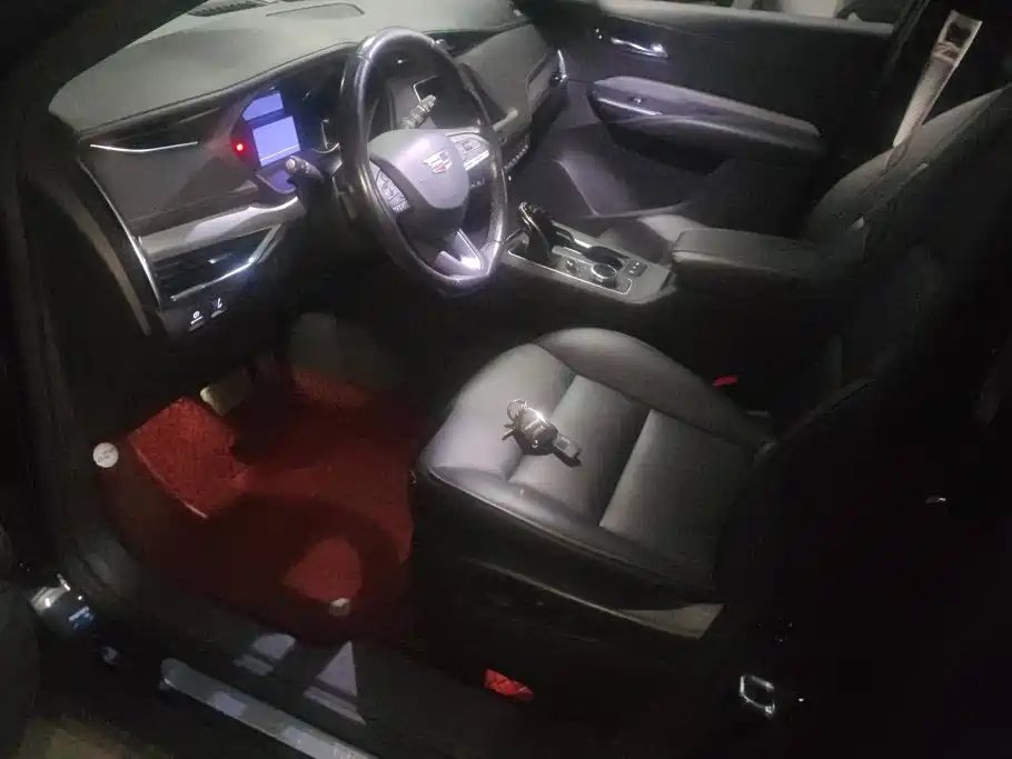 Cadillac XT4 — миниатюра 9