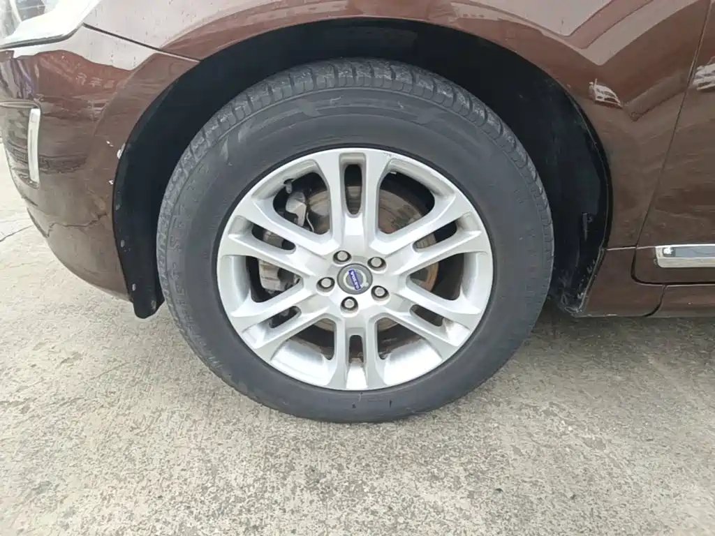 Volvo XC60 — миниатюра 23