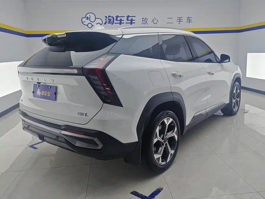 Geely Boyue L — миниатюра 3