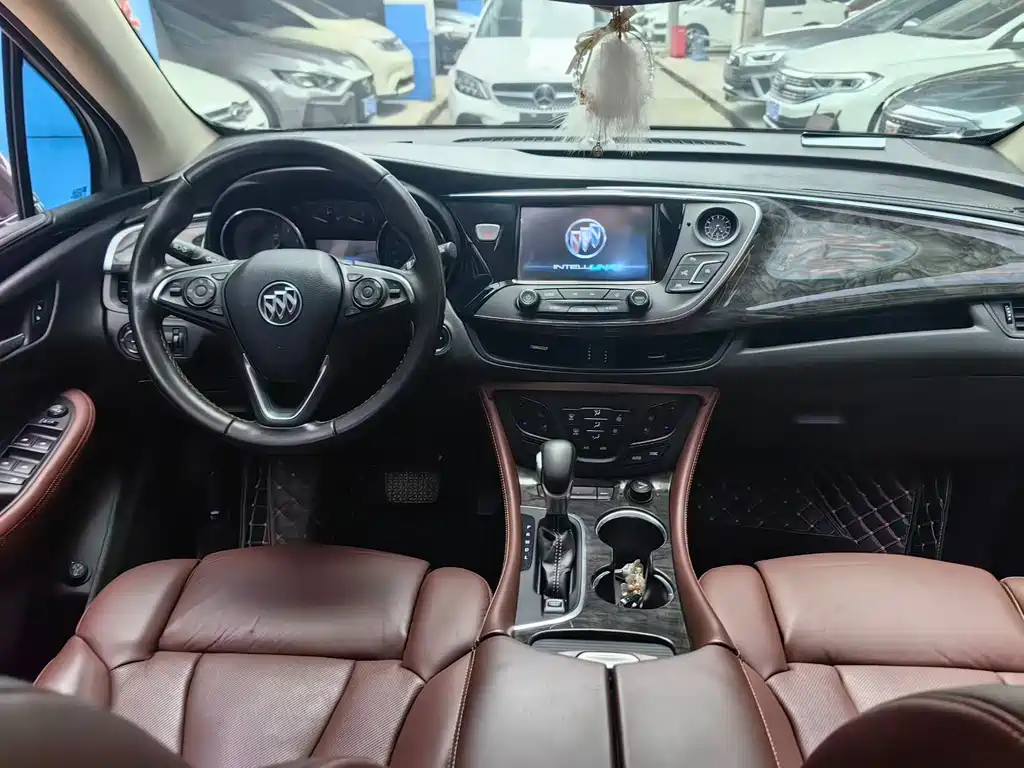Buick Envision Plus — миниатюра 5