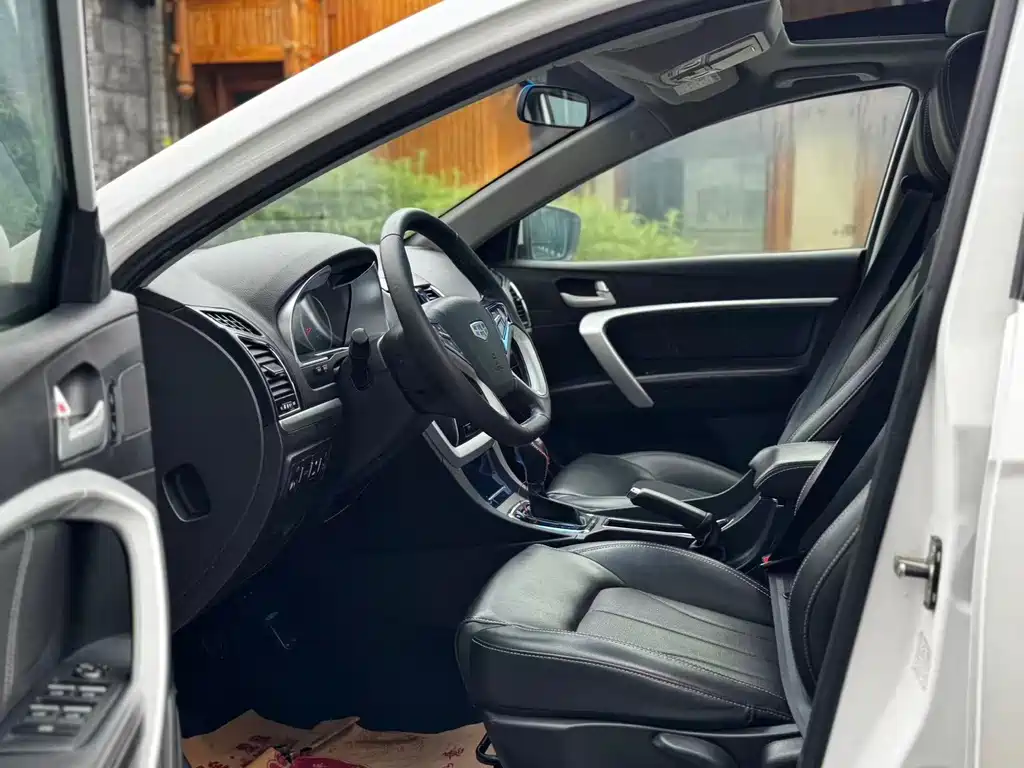 Geely Emgrand — миниатюра 11