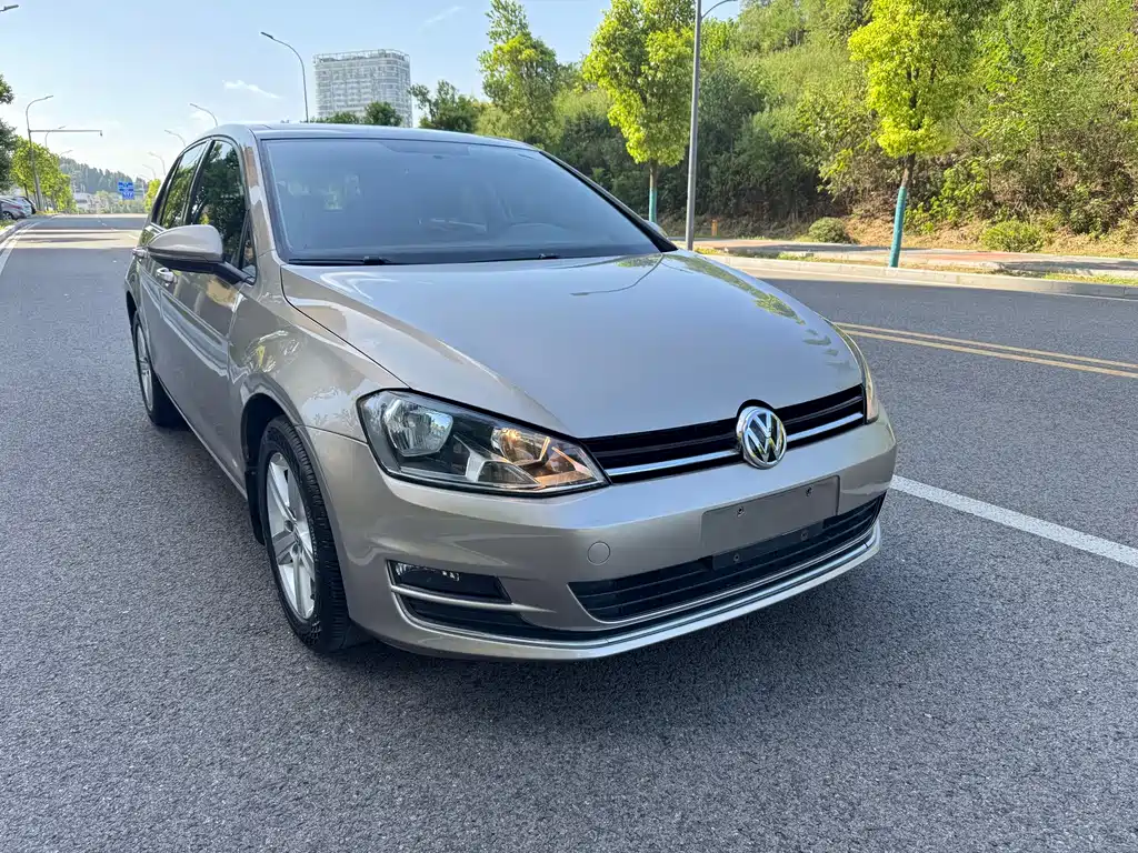 Volkswagen Golf — миниатюра 3