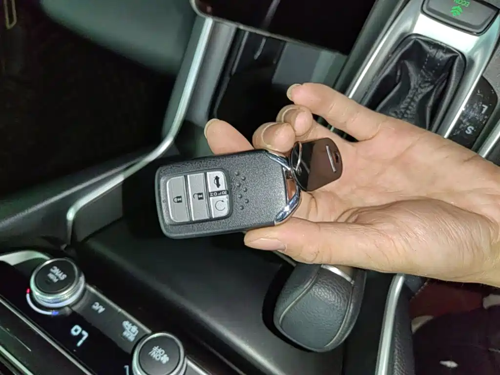 Honda Inspire — миниатюра 9