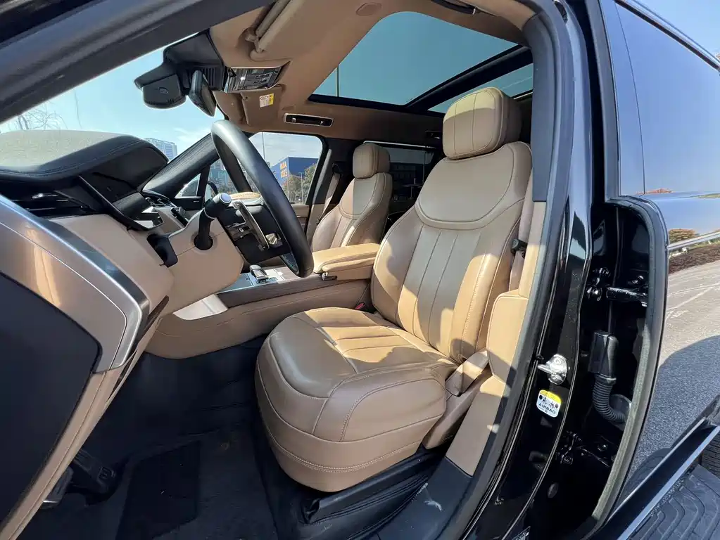 Land Rover Range Rover — миниатюра 10