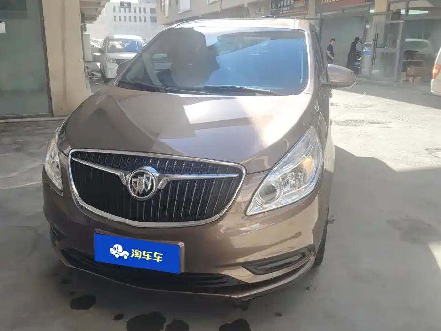 Buick GL8 — миниатюра 2