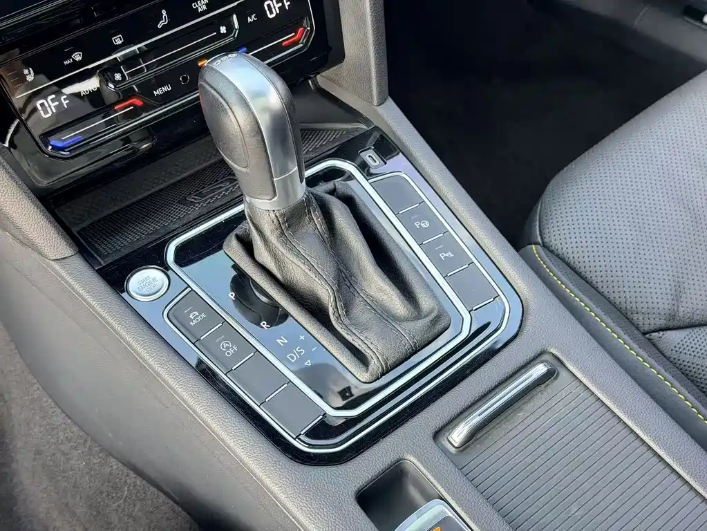 Volkswagen CC — миниатюра 16