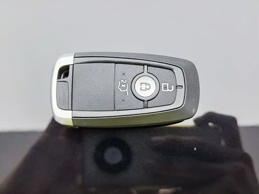 Ford Edge — миниатюра 19