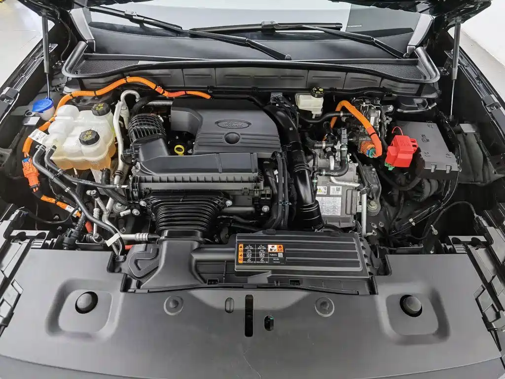 Ford Edge — миниатюра 6