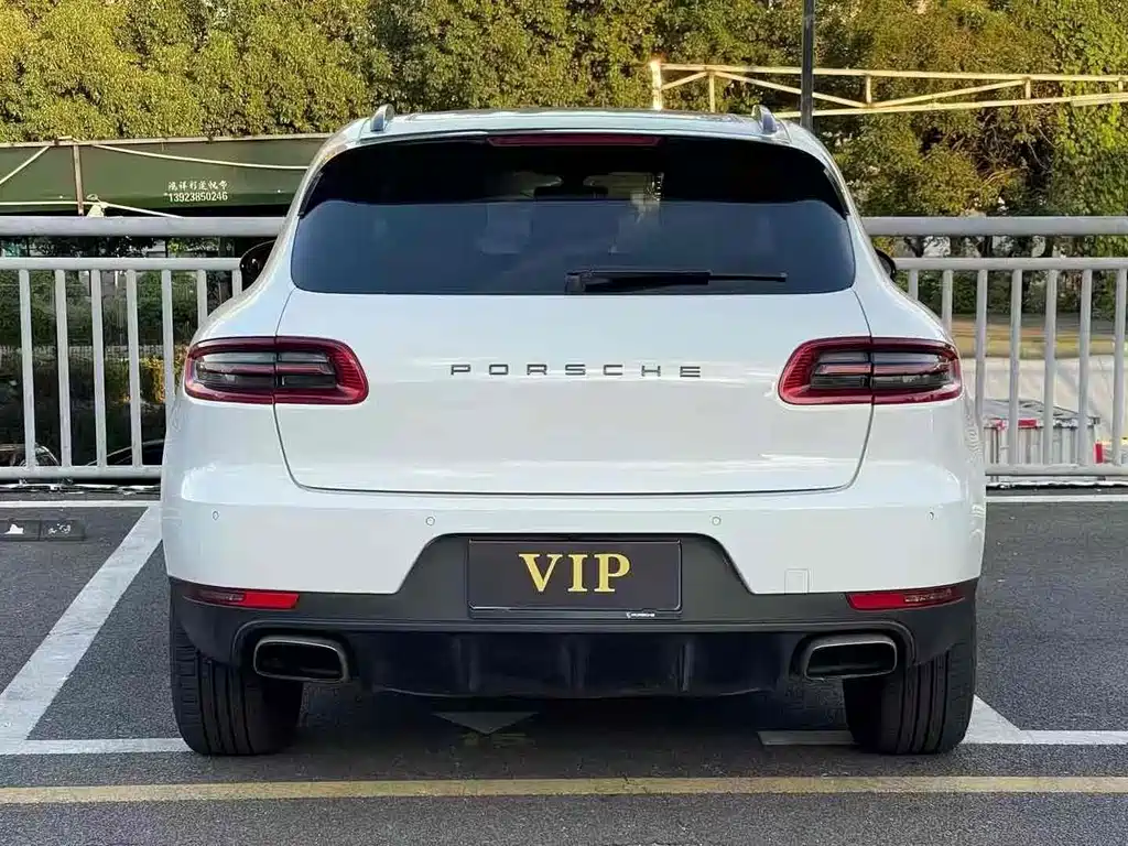 Porsche Macan 2016 Macan 2.0T