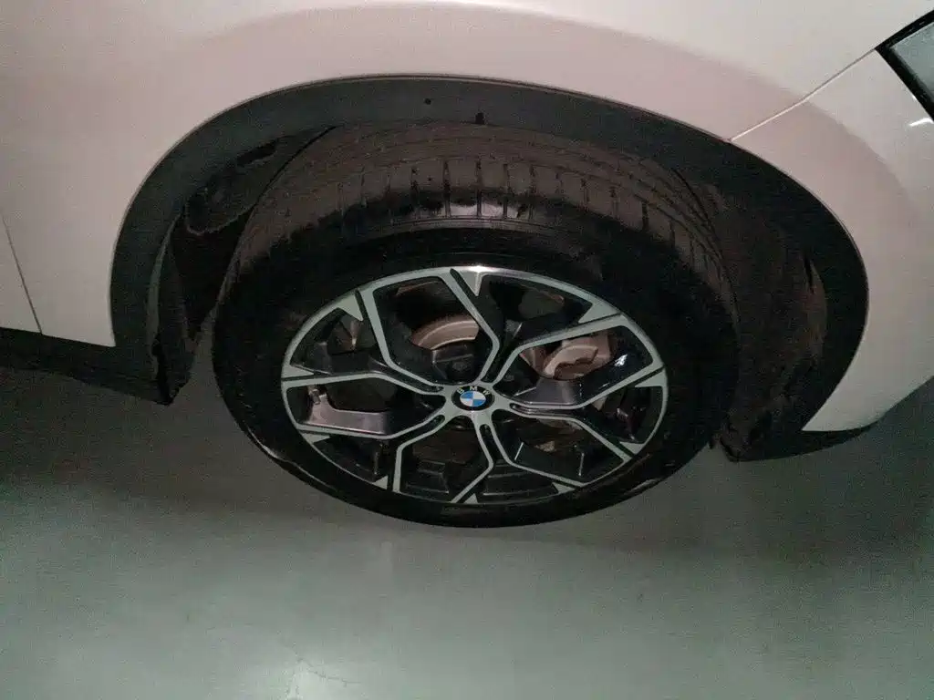 BMW X1 — миниатюра 8