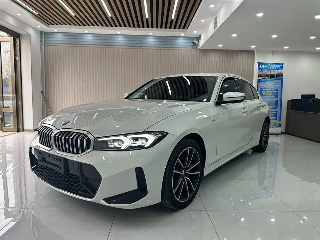 BMW 3 Series 2023