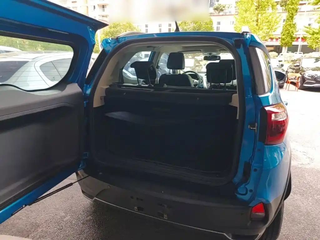 BYD Yuan EV — миниатюра 19