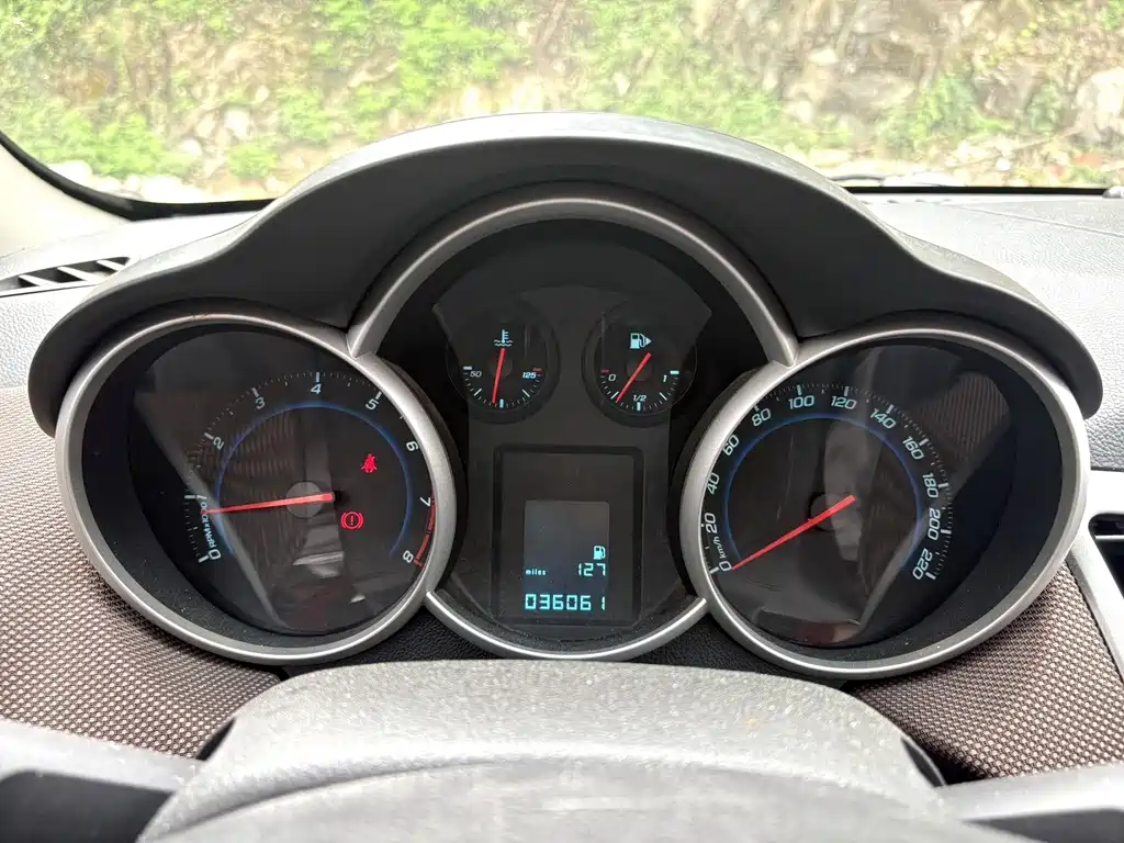Chevrolet Cruze — миниатюра 6