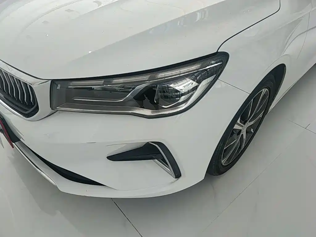 Geely Emgrand — миниатюра 24
