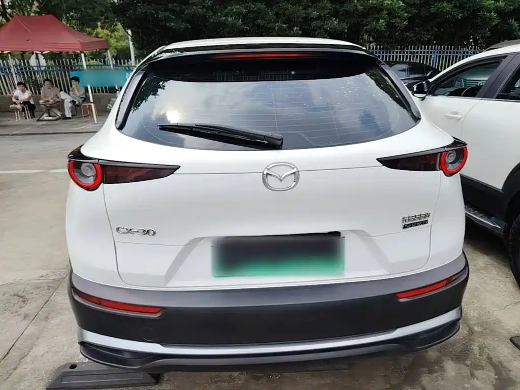 Mazda CX-30 EV — миниатюра 6