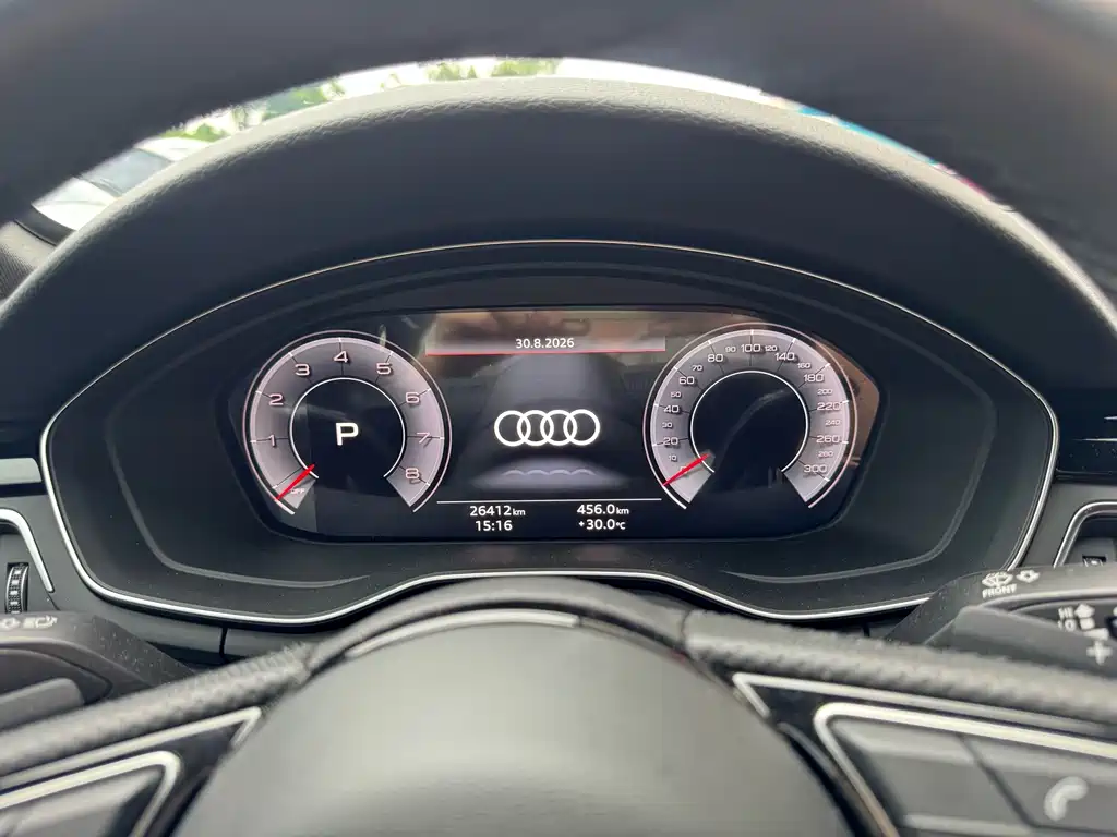 Audi A4L — миниатюра 11