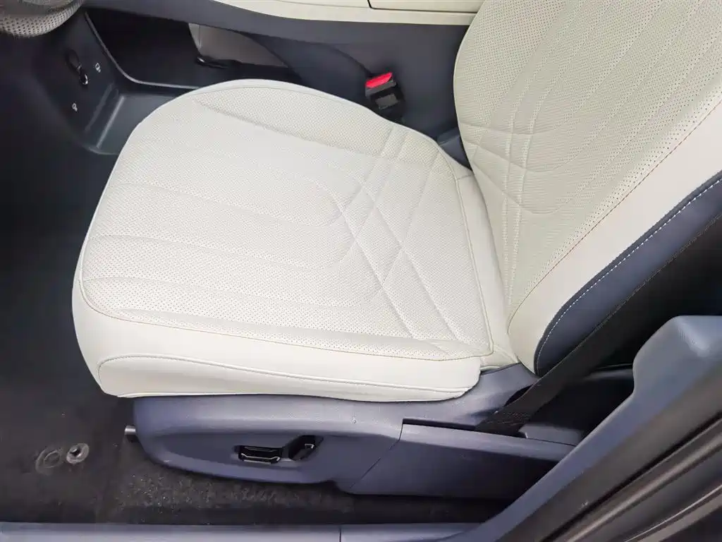 GEELY GALAXY GALAXY STARSHIP 7 EM I