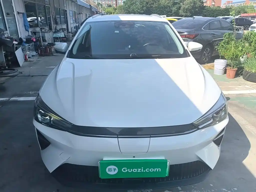 Roewe Ei5 — миниатюра 3