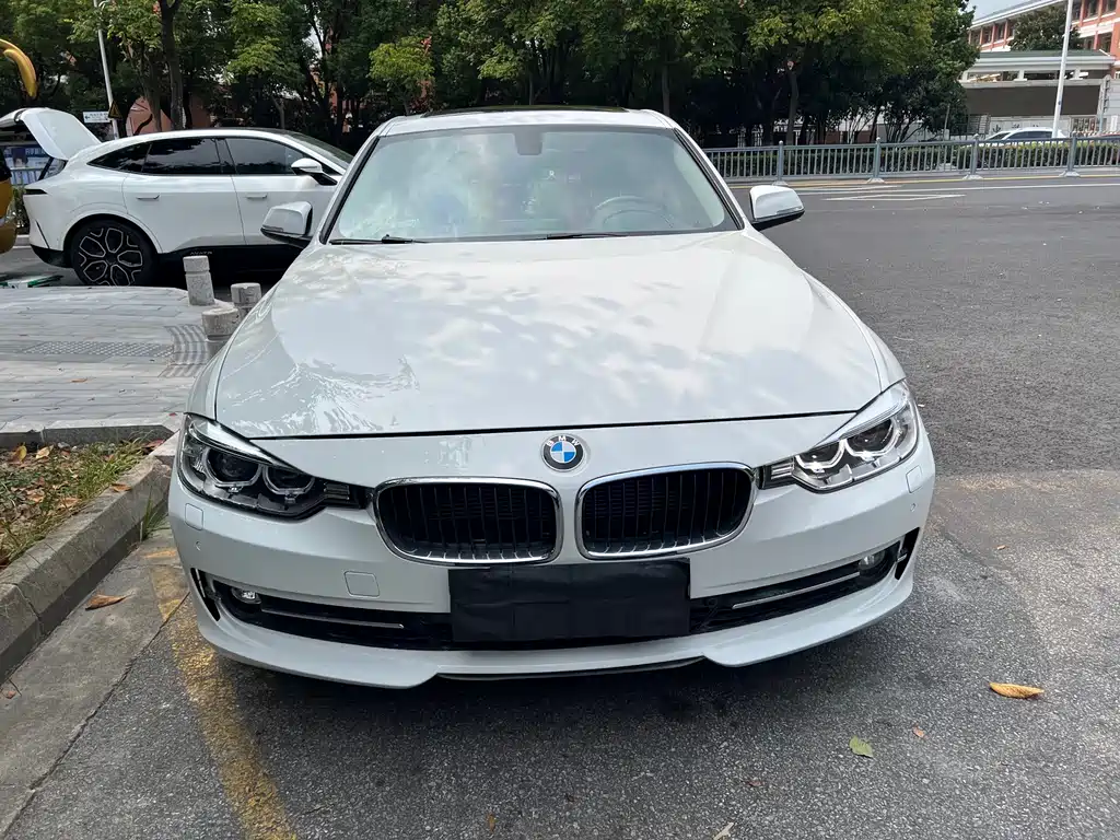 BMW 3 Series — миниатюра 2