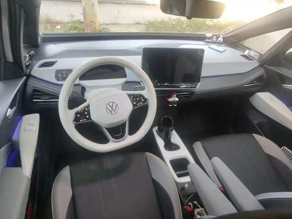 Volkswagen ID.3 — миниатюра 5