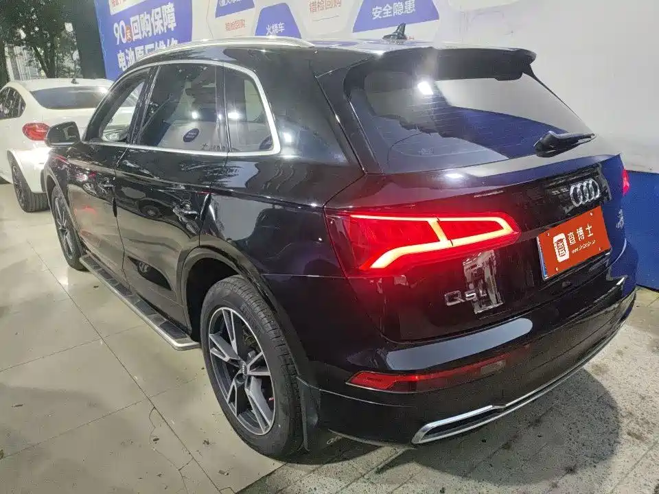 Audi Q5L — миниатюра 7
