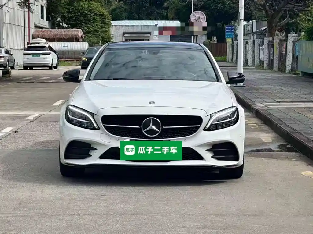 Mercedes-Benz C-Class — миниатюра 3