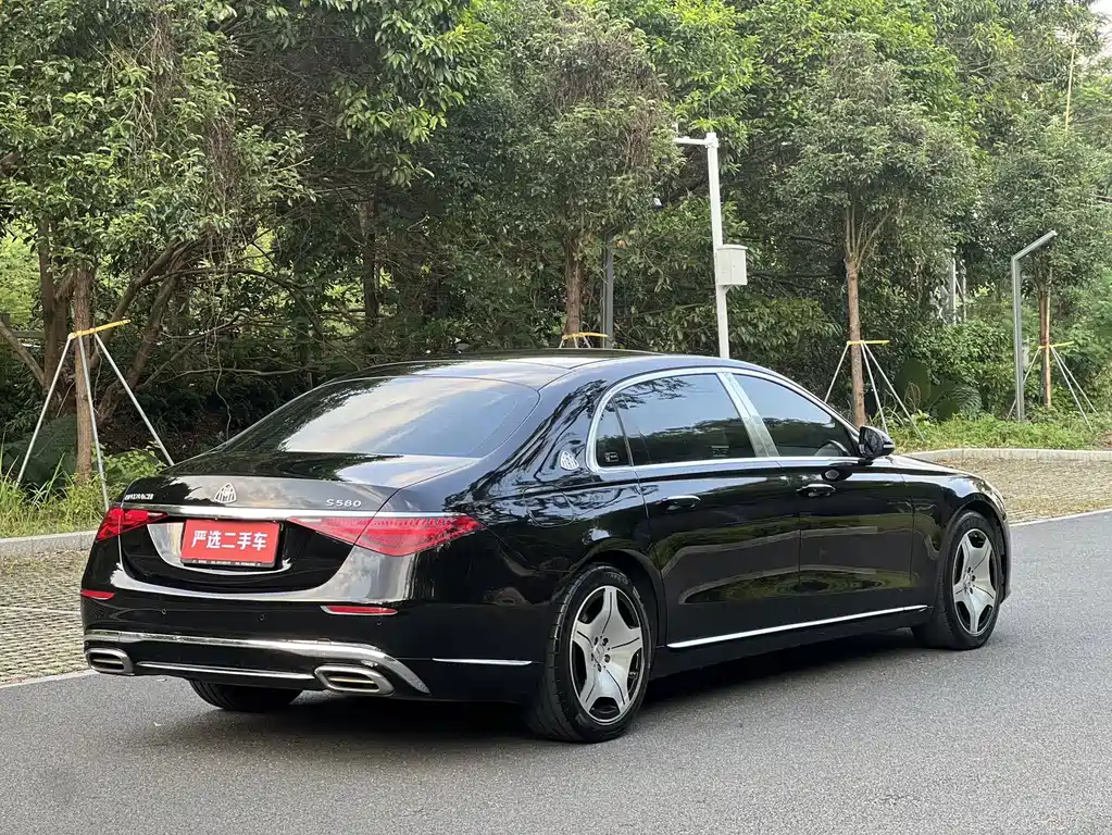 Mercedes-Benz S-Class — миниатюра 7