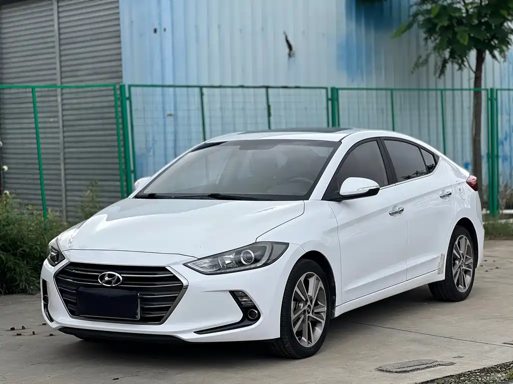 Hyundai Elantra 2017
