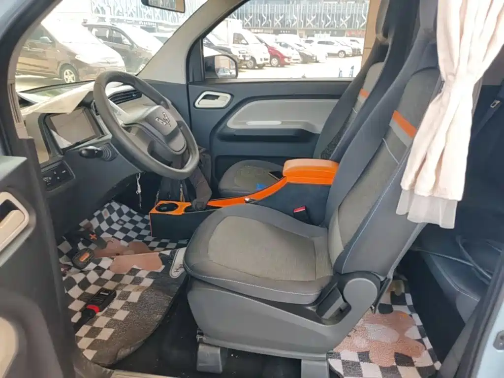 Wuling MINIEV — миниатюра 15