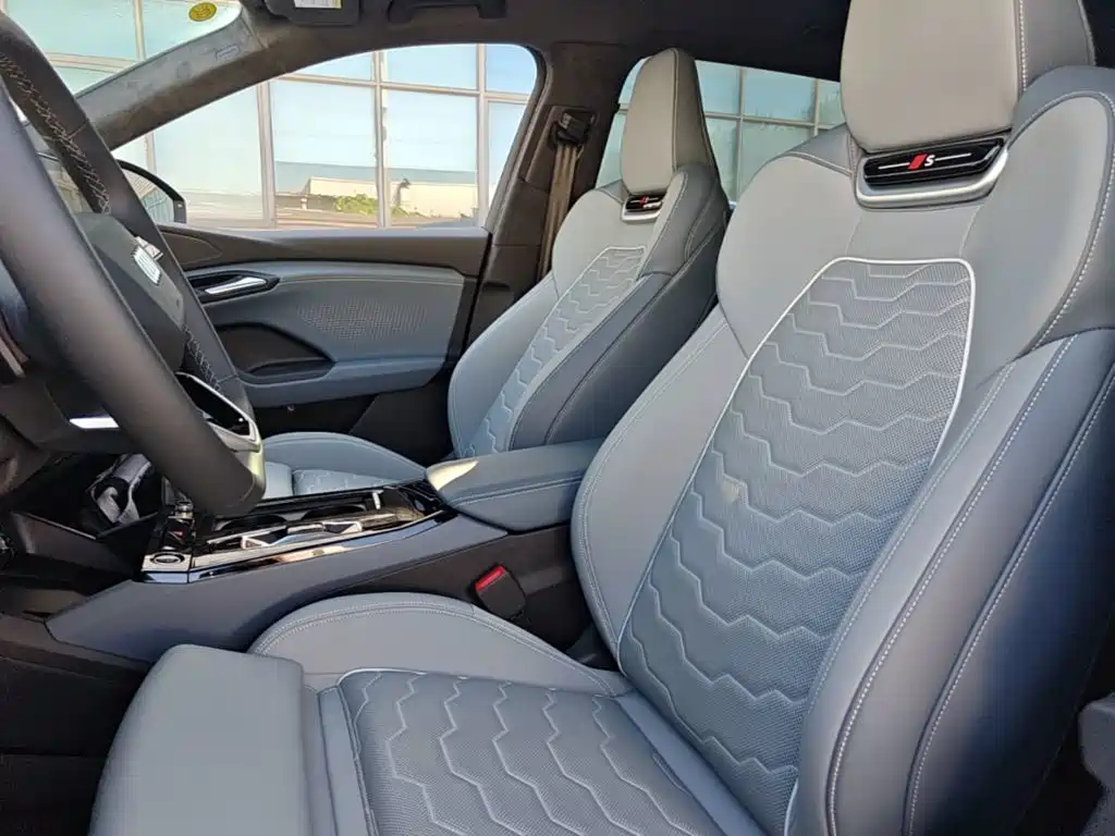Audi AudiQ6L e-tron — миниатюра 15