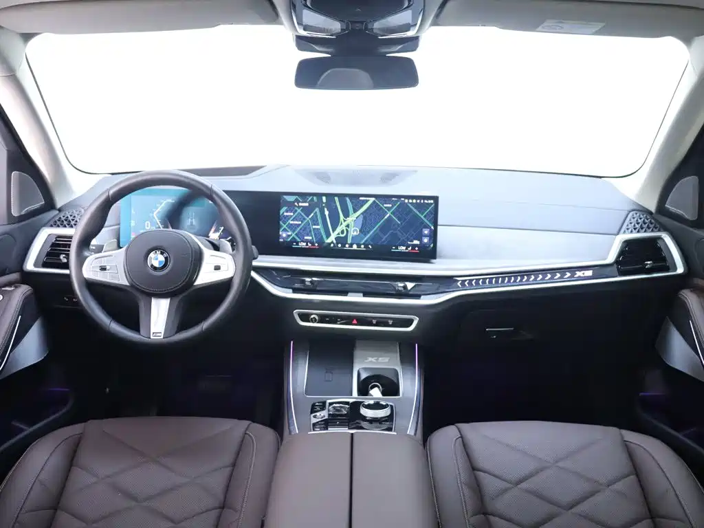 BMW X5 — миниатюра 13
