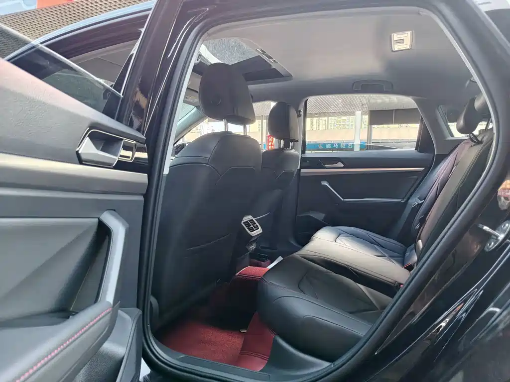 Volkswagen Lavida — миниатюра 12