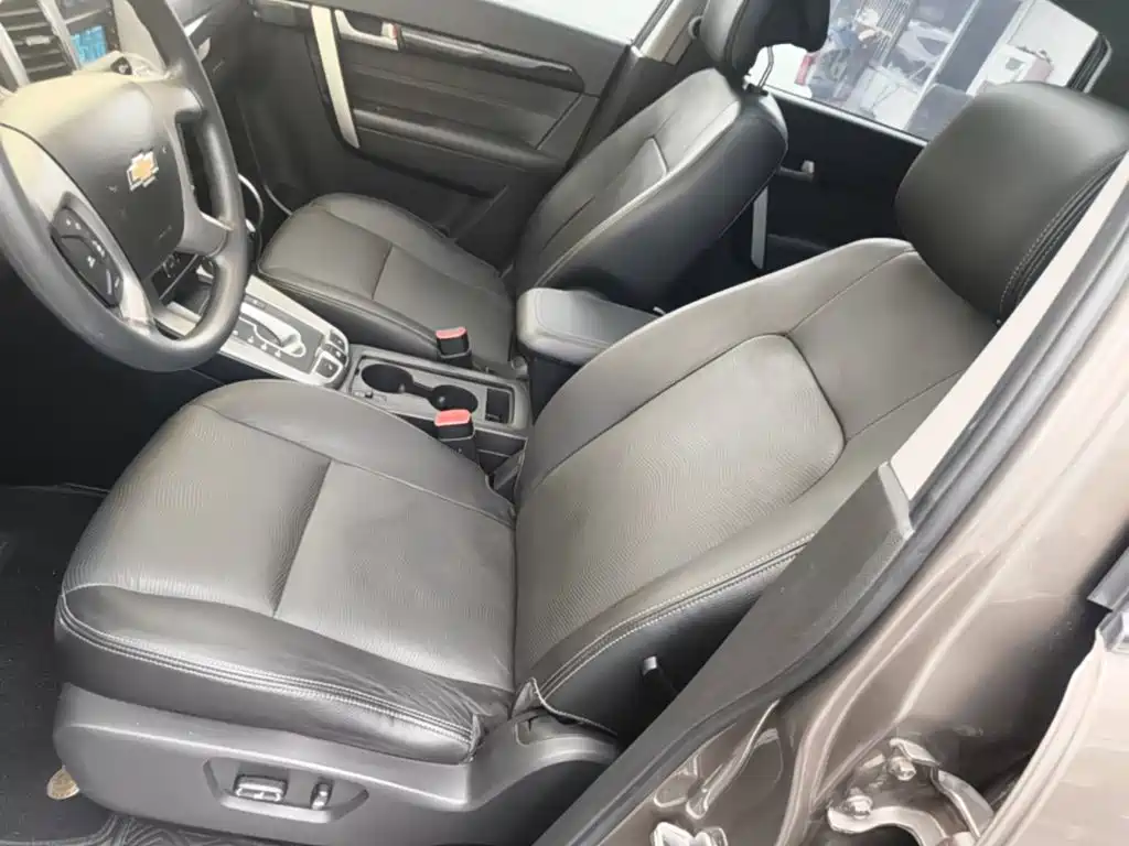 Chevrolet Captiva — миниатюра 15