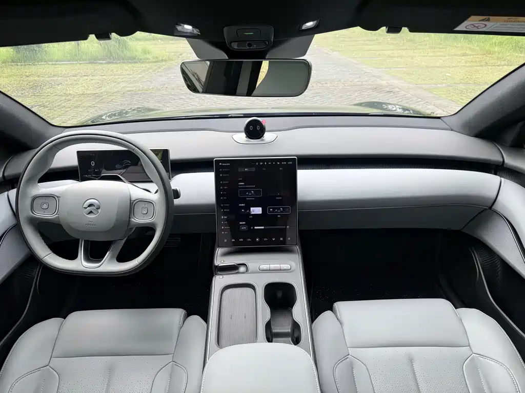 NIO ET5T — миниатюра 7