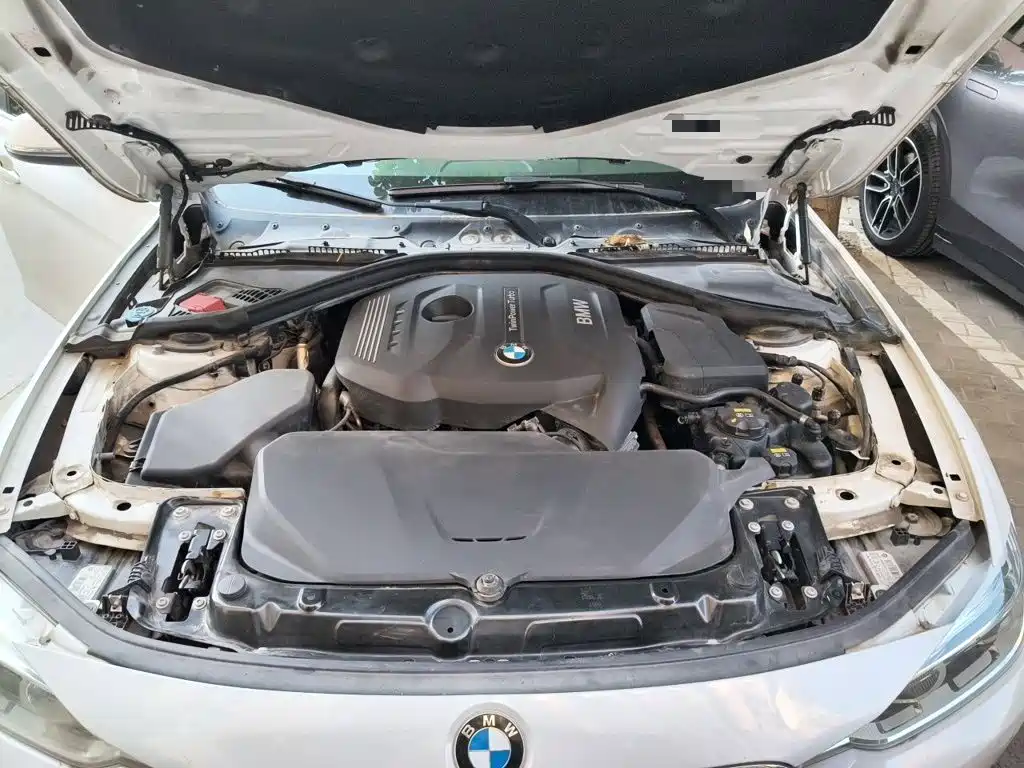 BMW 3 Series — миниатюра 11
