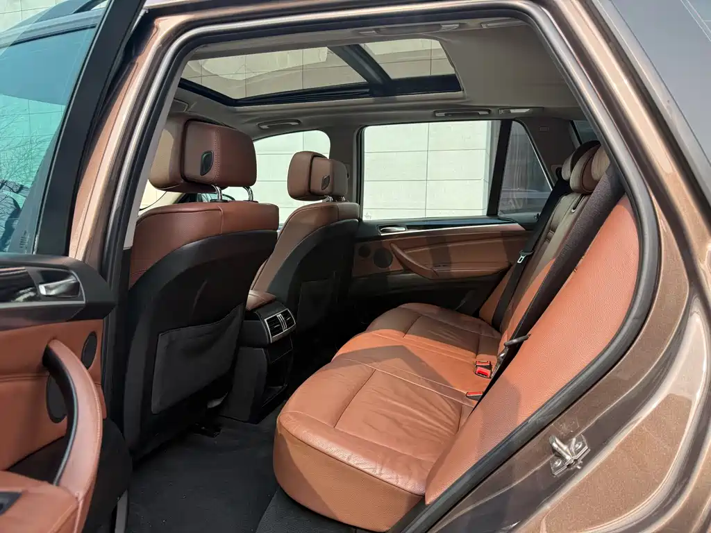 BMW X5 (Import) 2012