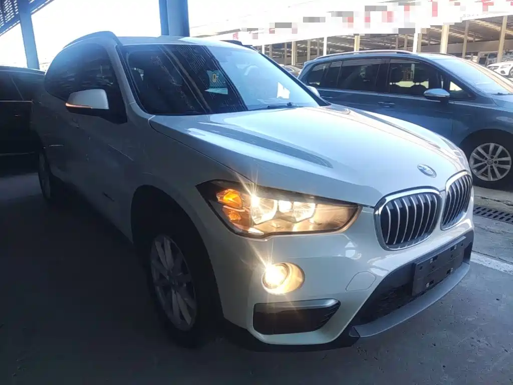 BMW X1 — миниатюра 4