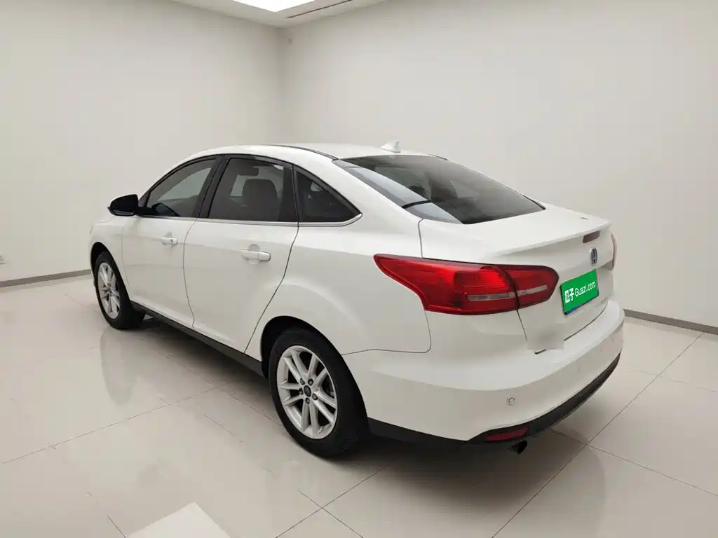 Ford Focus — миниатюра 4